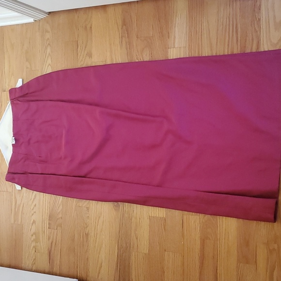 Formal or 2 Piece Gown - Picture 3 of 6